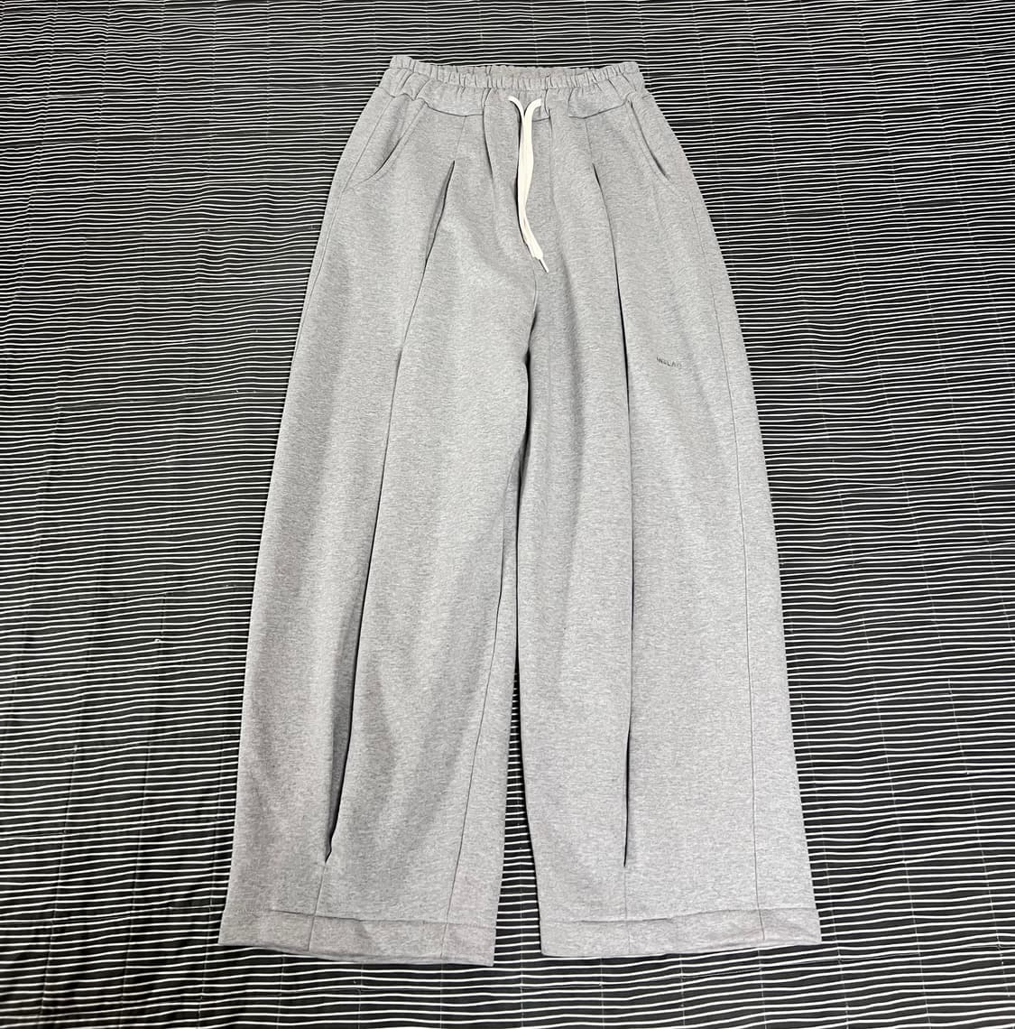 앵글런 Valley Tuck Sweat Balloon Pants 상품이미지2