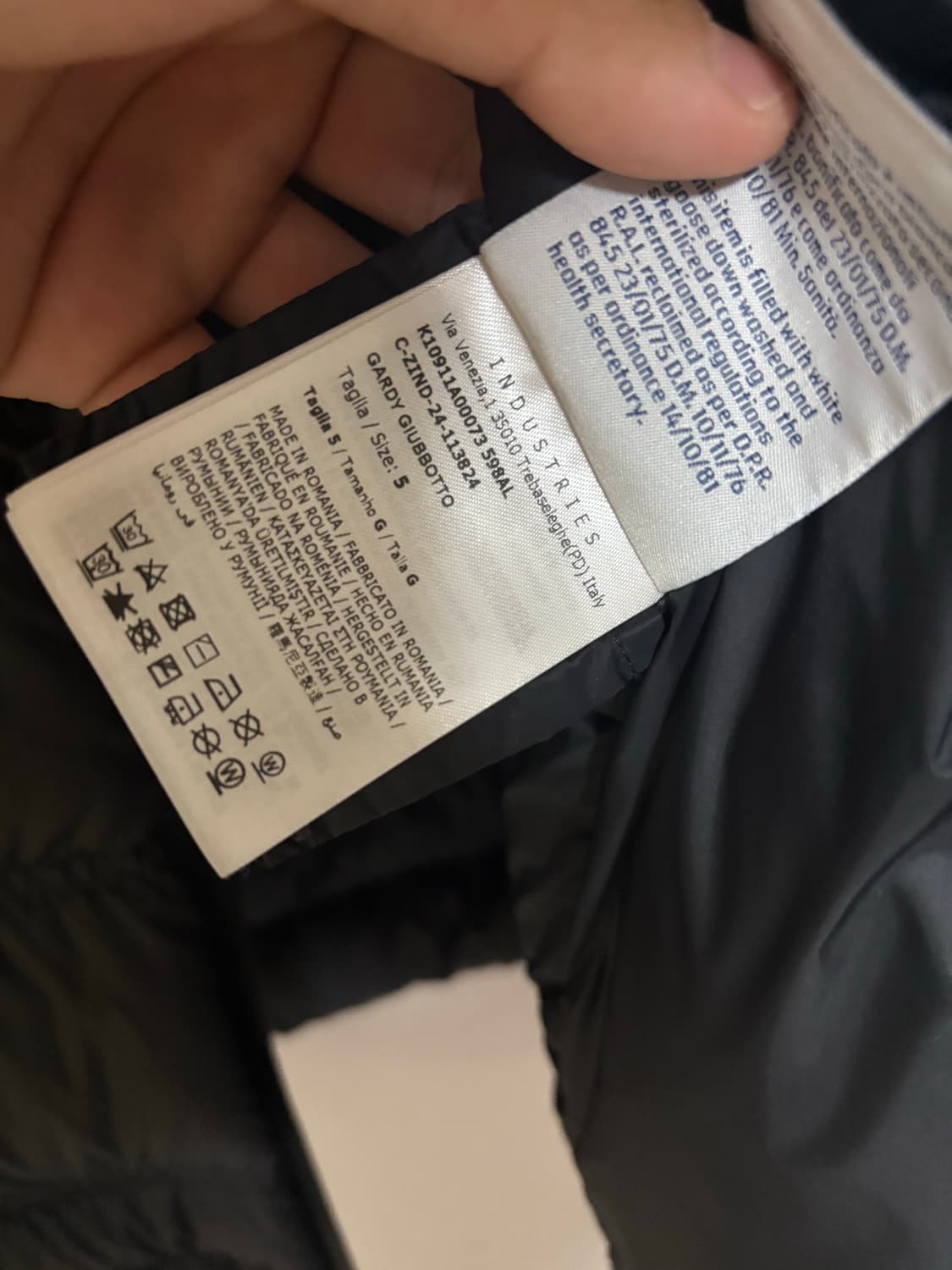 25년식 몽클레어 블랙와펜 패딩 5사이즈 상품이미지5