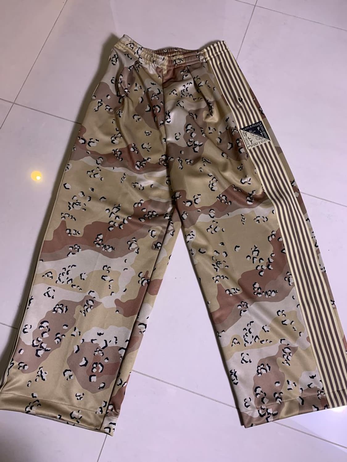 CHOCO CHIP BAGGY TRACK PANTS 초코칩 트랙 팬츠 상품이미지7