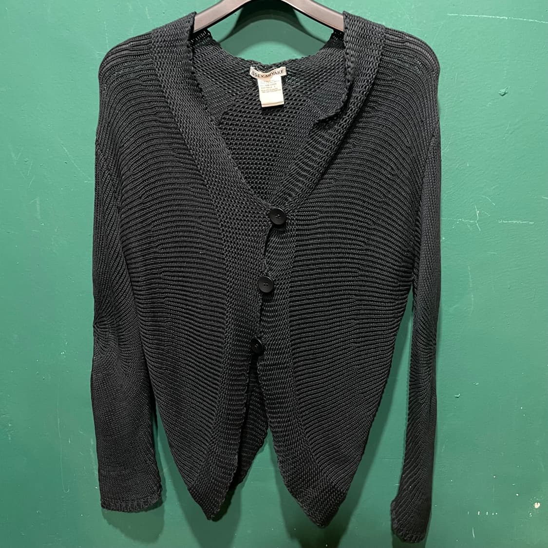 이세이미야케 니트 가디건 블랙 상품이미지1