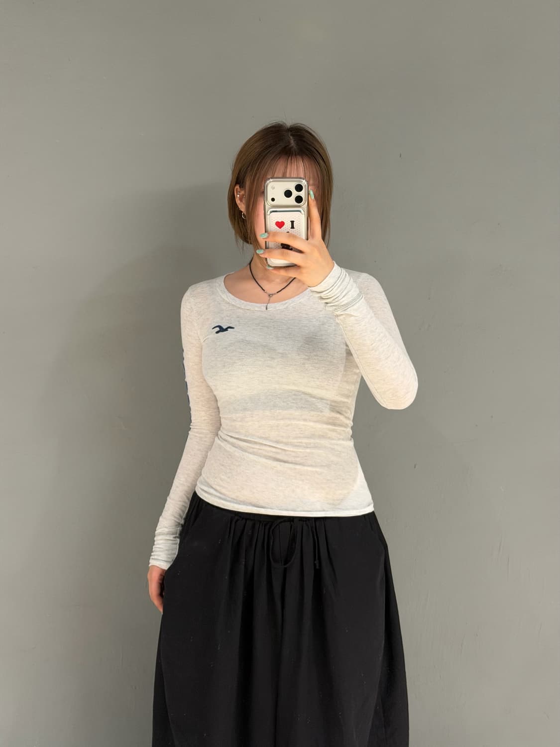 Hollister arm lettering long sleeve 상품이미지1