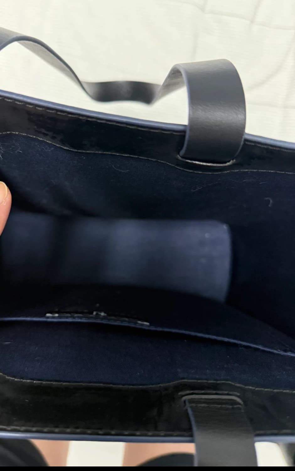 [유니클로/질샌더]  남녀공용 미니멀 가죽 토트백 / os 상품이미지4