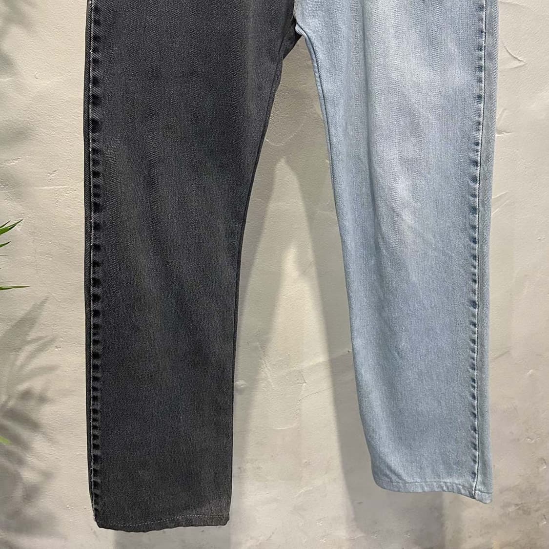 리바이스 리메이크 데님 팬츠 레귤러핏 배색 패치 로고 디테일 흑청 연청 상품이미지5