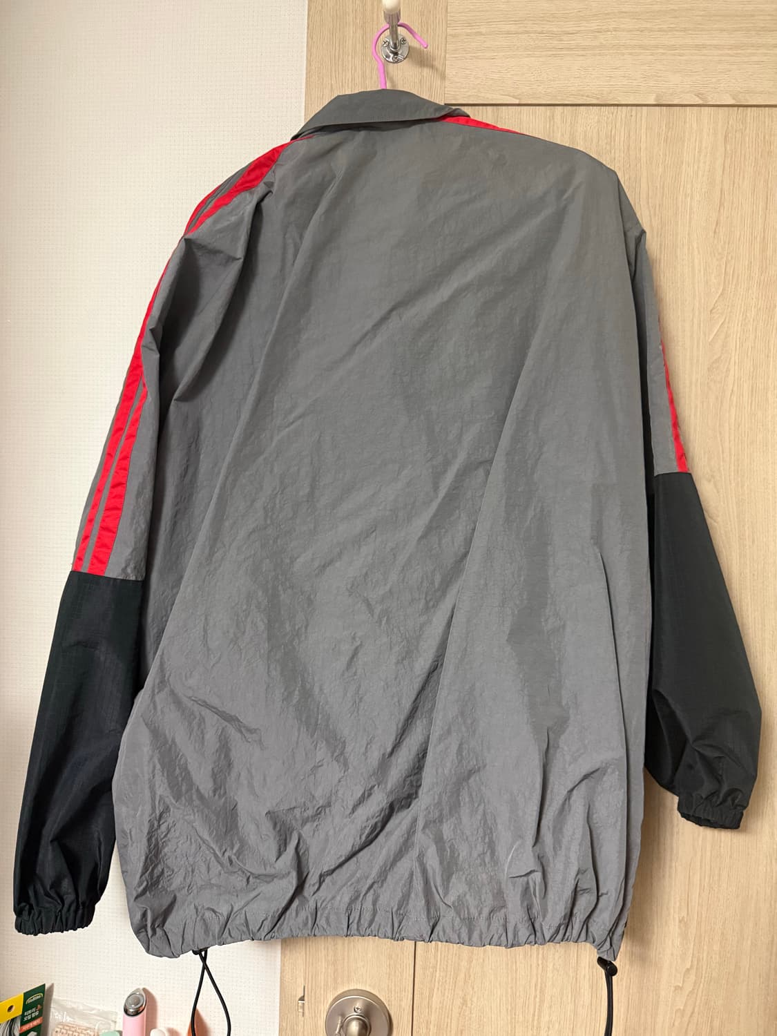 발렌시아가 포플린 바람막이 그레이 블랙 44 상품이미지2