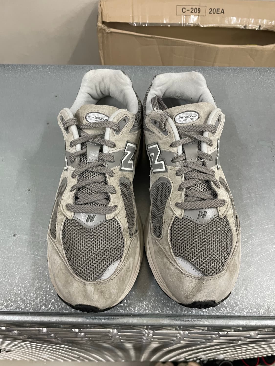 뉴발란스 2002R 그레이 275 상품이미지5