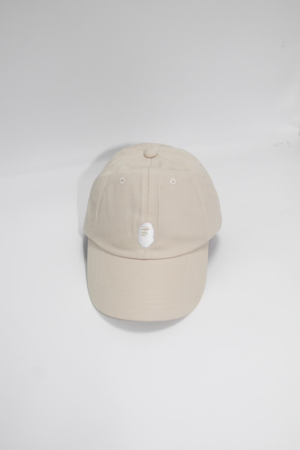 베이프 로고 6패널 베이지 볼캡 상품이미지3