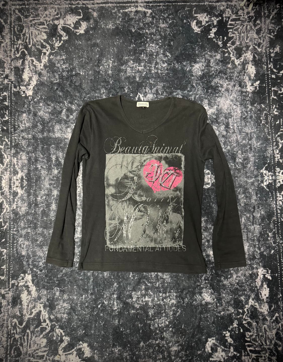 In the Attic Heart Printed Black Sleeve 상품이미지1