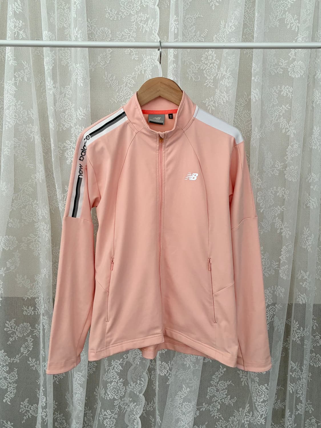 M) 뉴발란스 슬림핏 트랙 자켓 져지 피치 상품이미지1