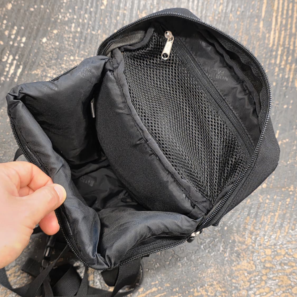 R) 노스페이스 카메라 케이스 크로스백 상품이미지6