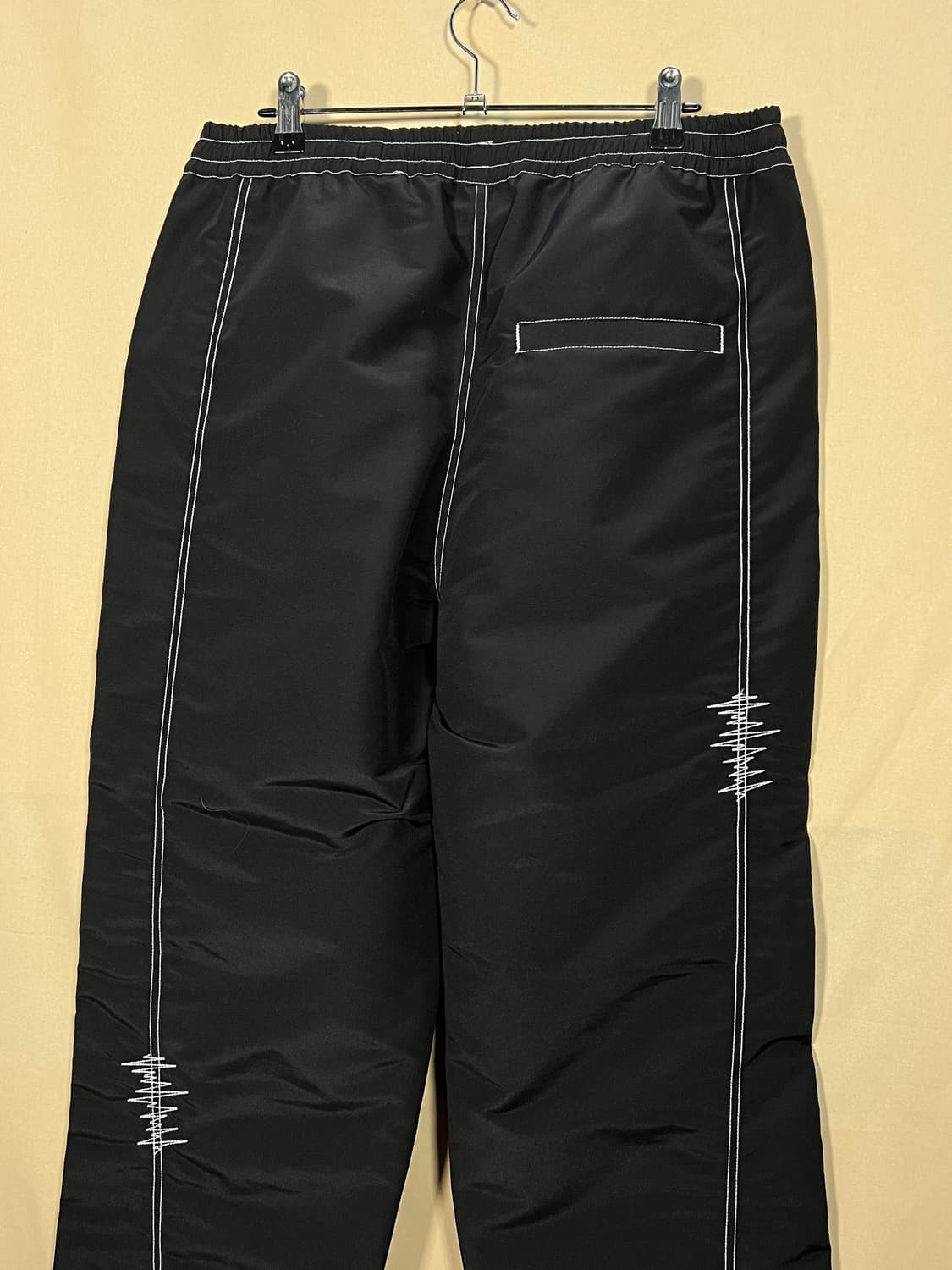 오와이 라인 스티치 팬츠 처분  상품이미지3