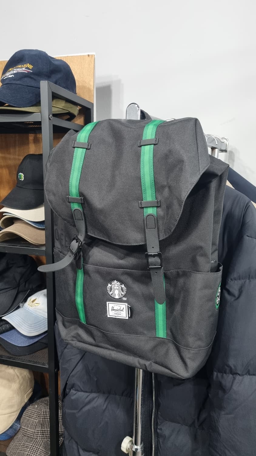 허쉘 스타벅스 백팩(가로31 세로45) 2번착용 상품이미지1