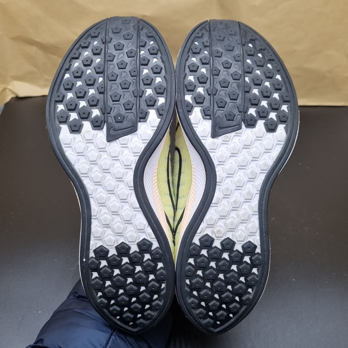 나이키 줌 페가수스 터보2 런닝화230 상품이미지3