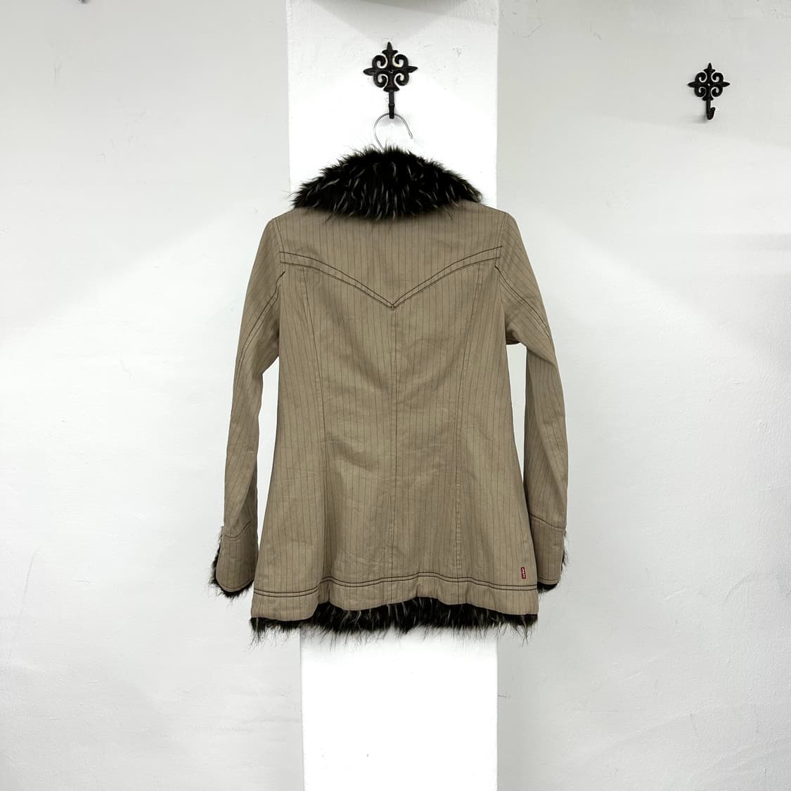 Levi’s fur trimming coat jacket 상품이미지6