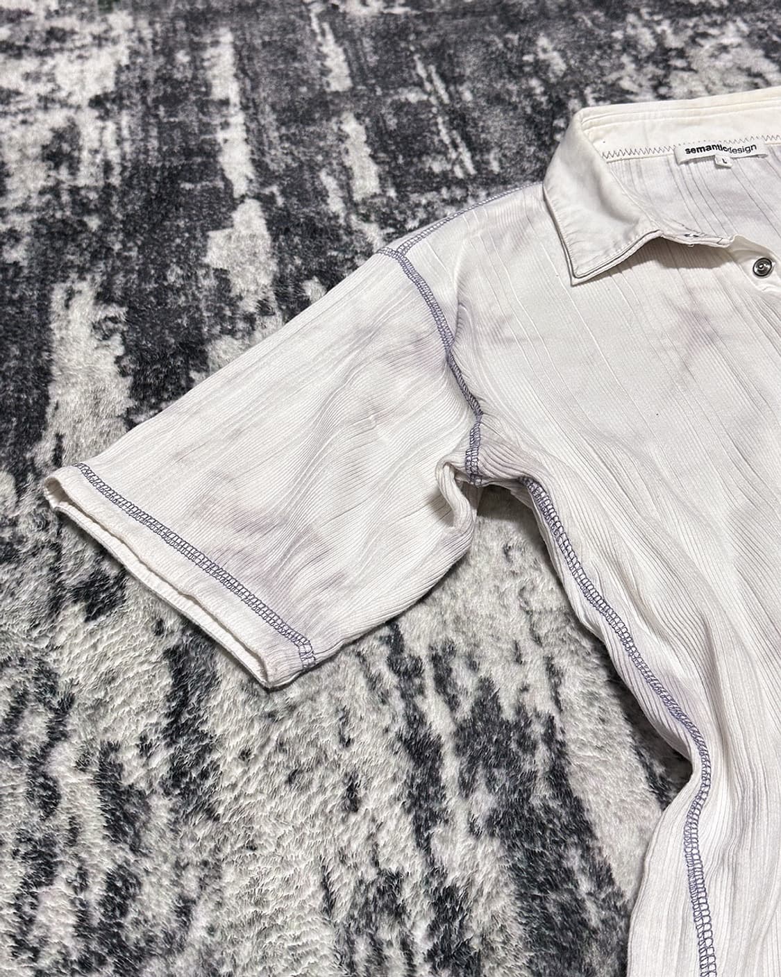 {Semantic Design} Ripped Henley T-Shirt  상품이미지4