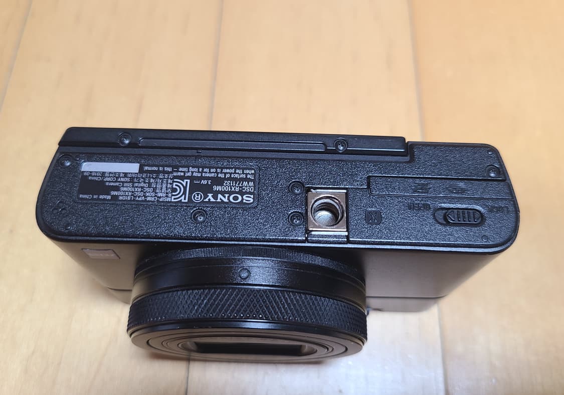 소니 RX100M6 카메라 + 소니 슈팅그립 배터리 3개, 바로 사용 상품이미지10