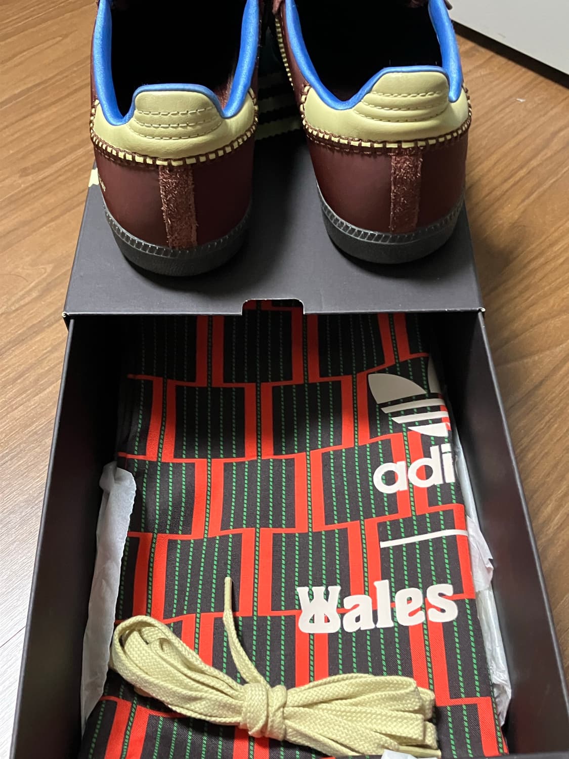 아디다스 삼바 위일즈보너 폭스브라운 270 상품이미지2
