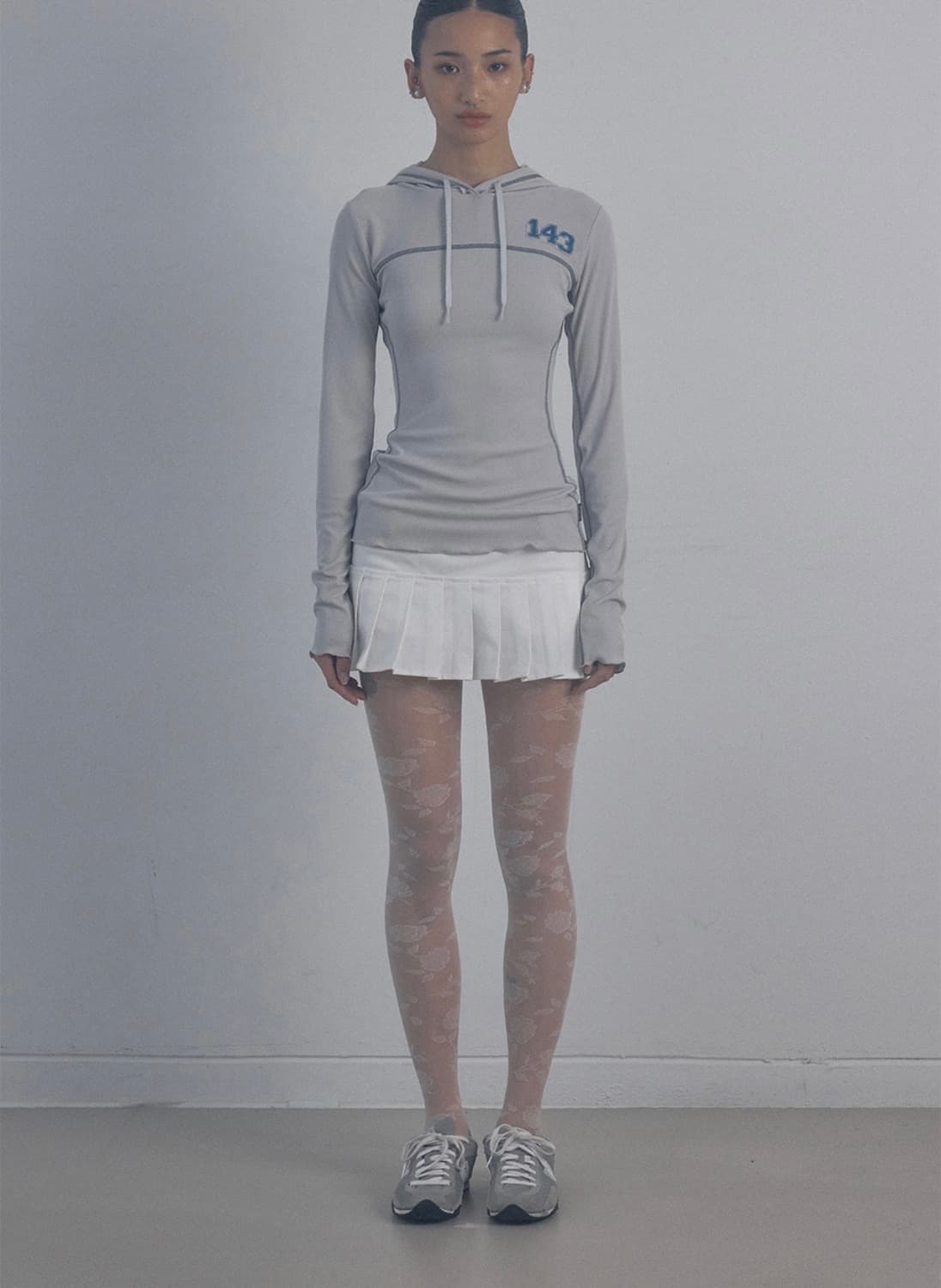 스컬프터 넘버링 후드티 상품이미지1