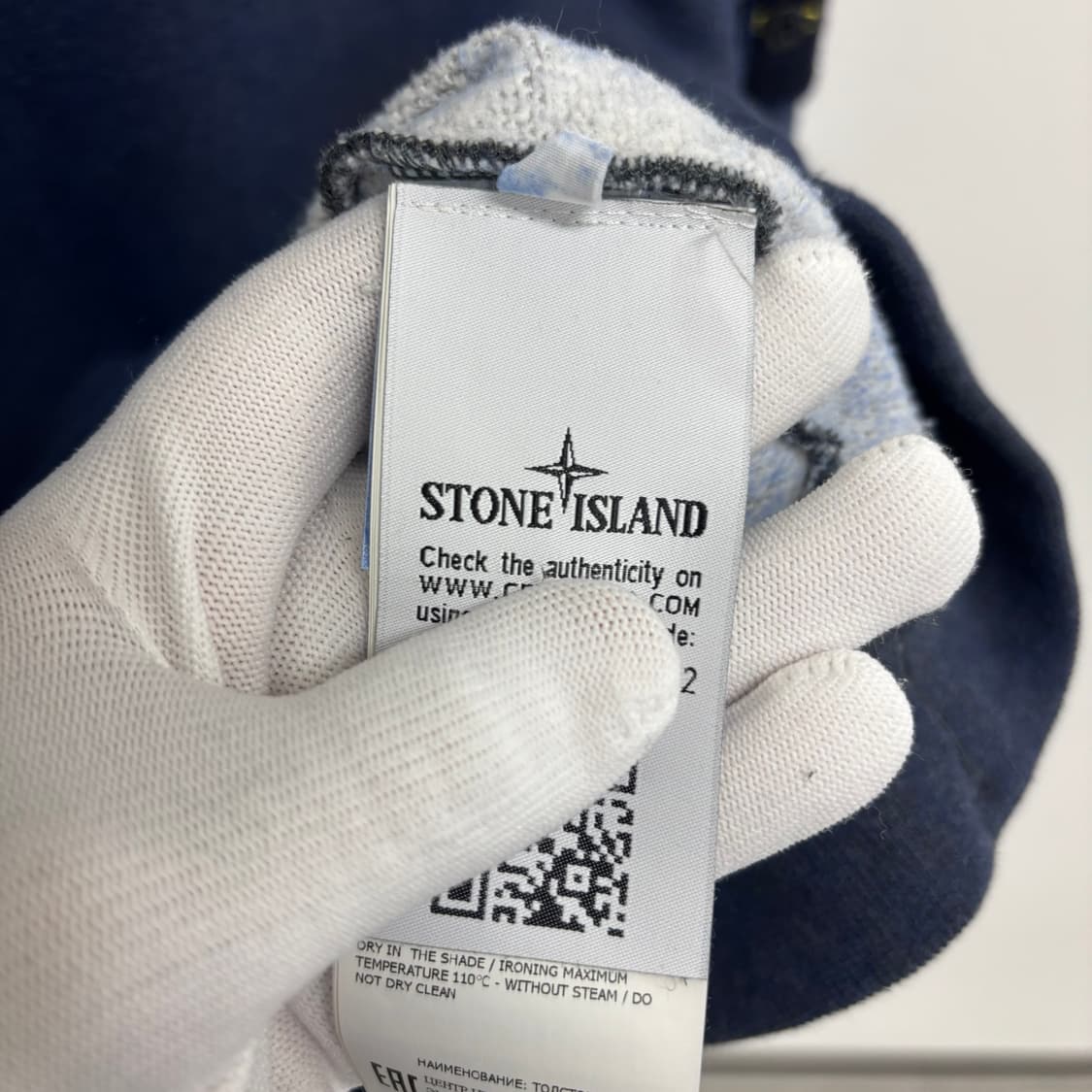 [M]스톤아일랜드 와펜패치 더스트 맨투맨 상품이미지4