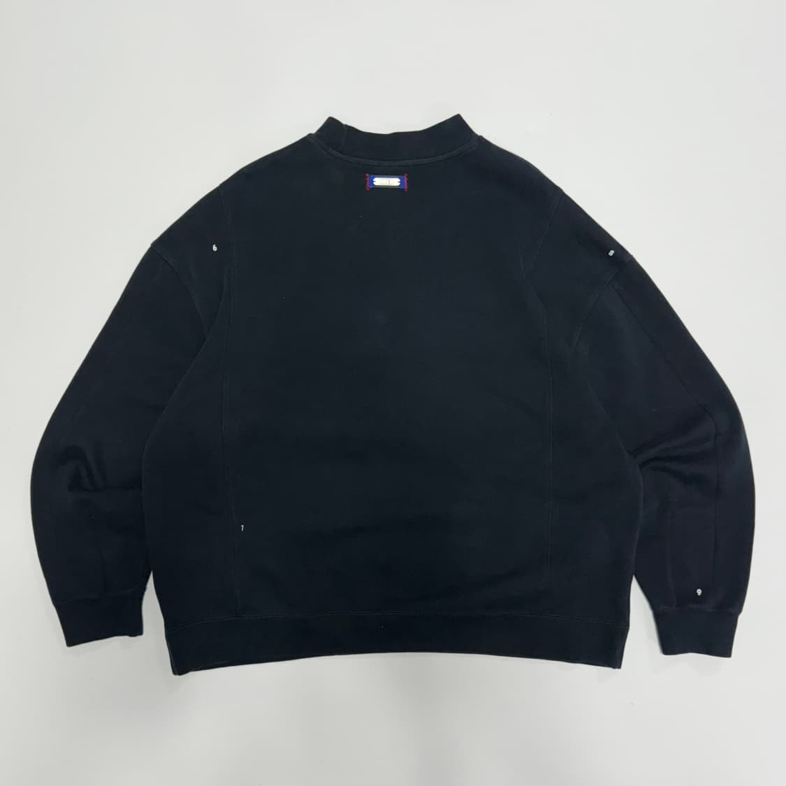 아더에러 x 퓨마 맨투맨 상품이미지2