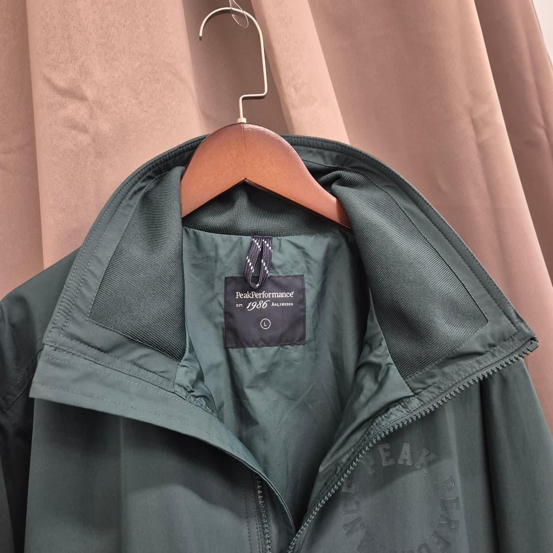 피크 퍼포먼스 자켓 상품이미지3