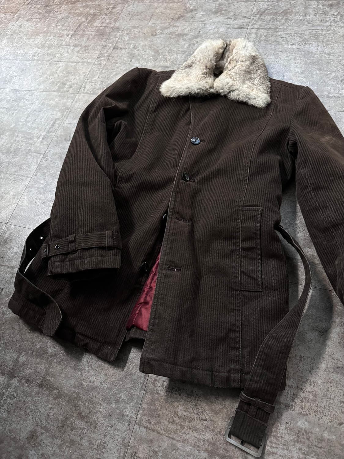 코듀로이 벨티드 퍼 카라 코트 상품이미지3