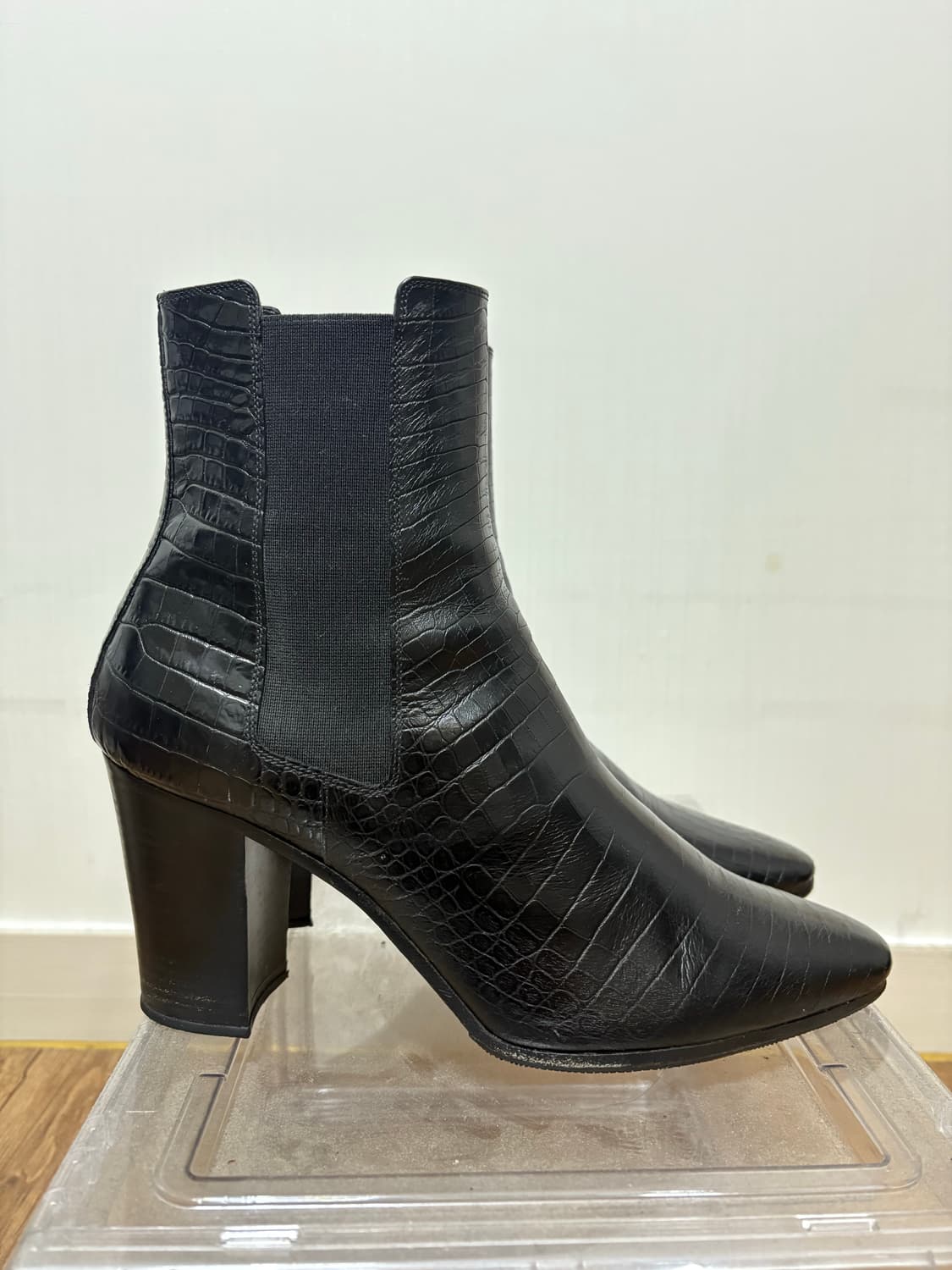 셀린느 23aw wiltern 첼시부츠  상품이미지4