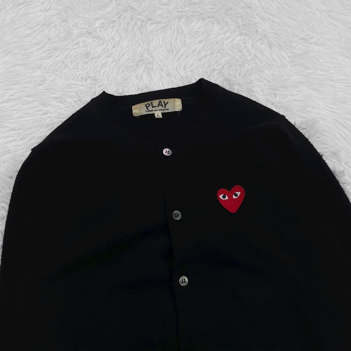 꼼데가르송 하트 와펜 라운드 가디건 니트 블랙 상품이미지3