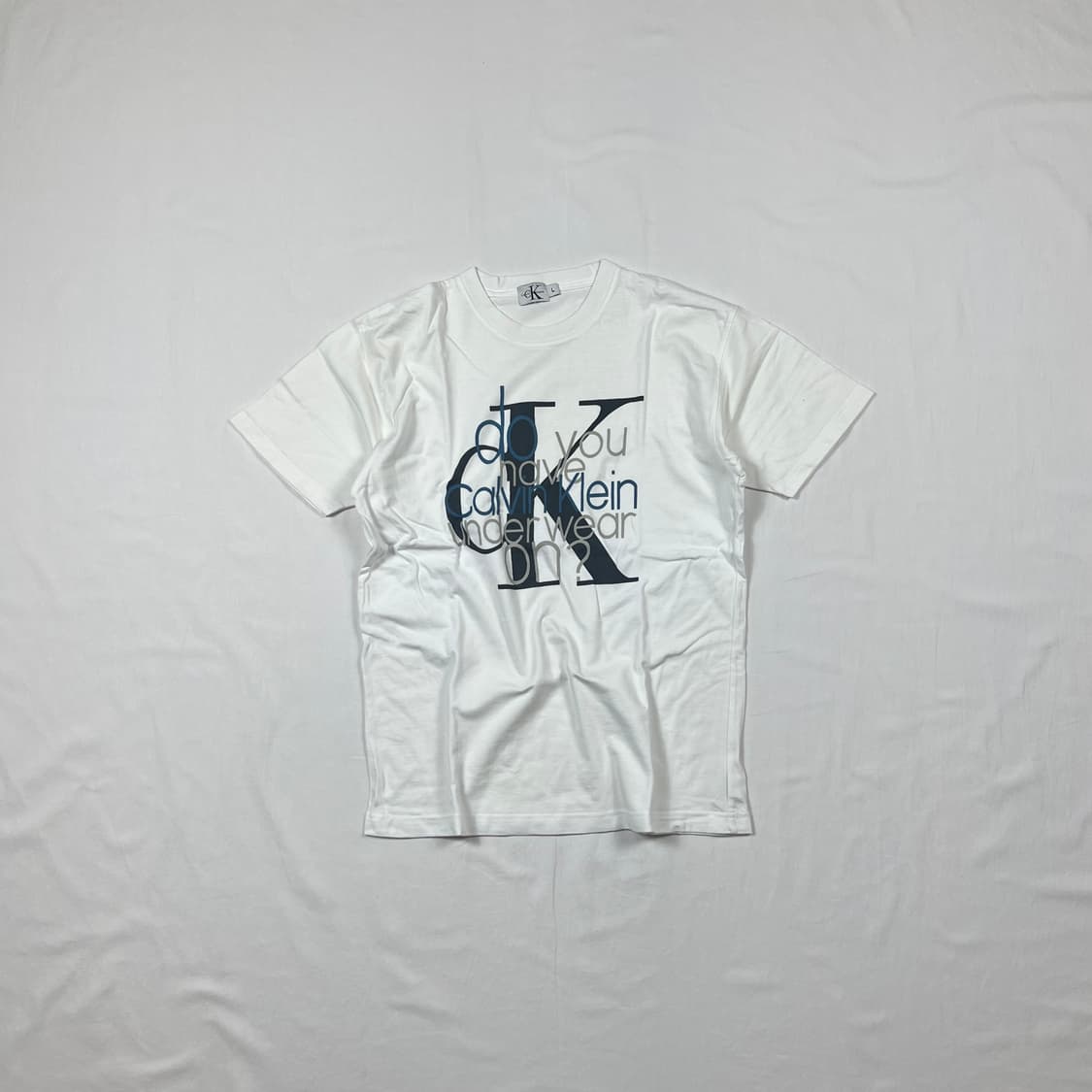 90‘s 캘빈클라인 ck 로고 프린트 반팔티 상품이미지1