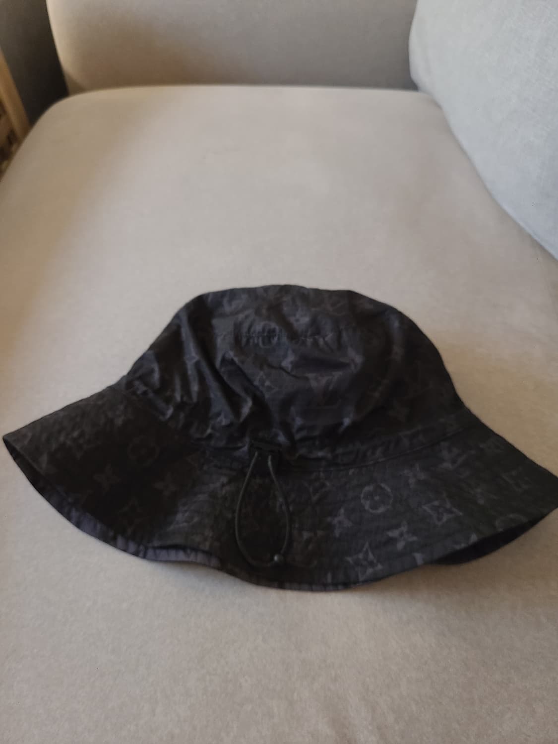 루이비통 나일론 버킷햇  상품이미지4