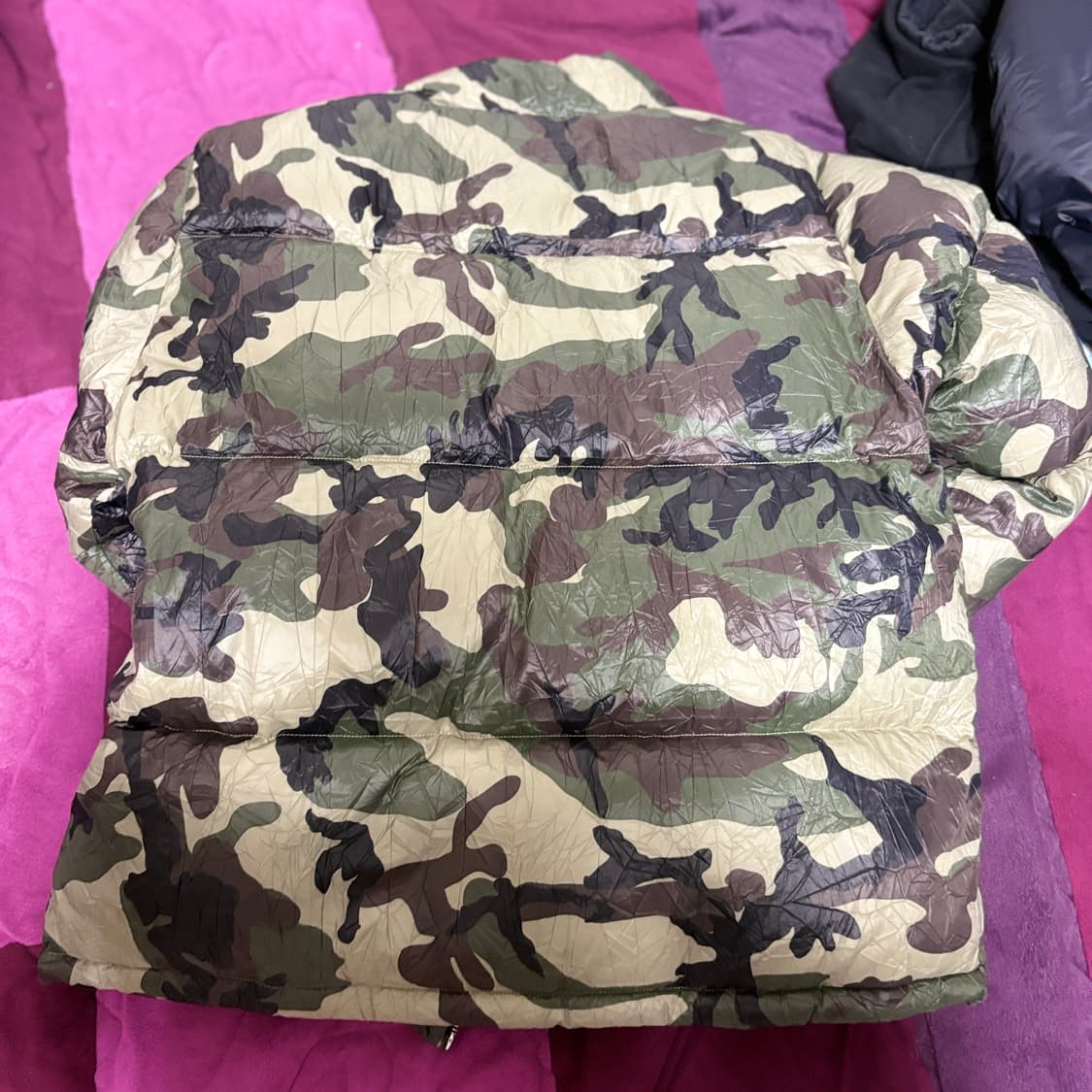 스투시 링클 나일론 다운 푸퍼 우드랜드 카모  M 상품이미지5