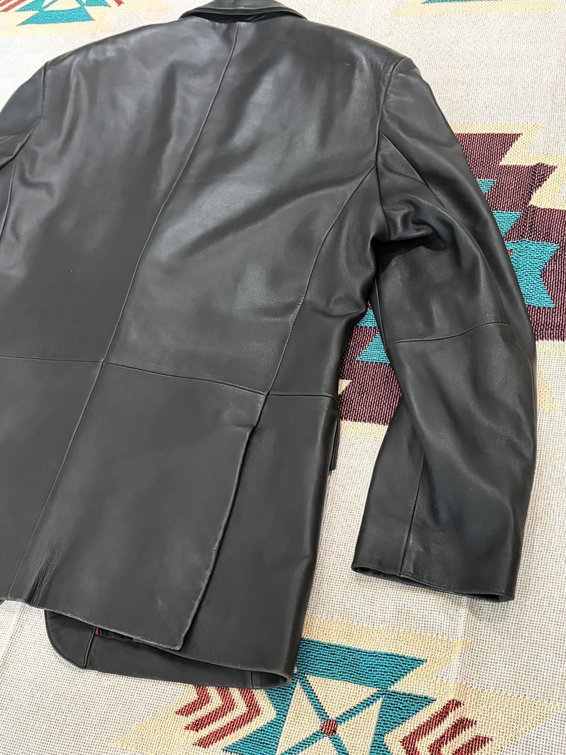 마에스트로 양가죽 클래식 2버튼 레더 블레이저 상품이미지6