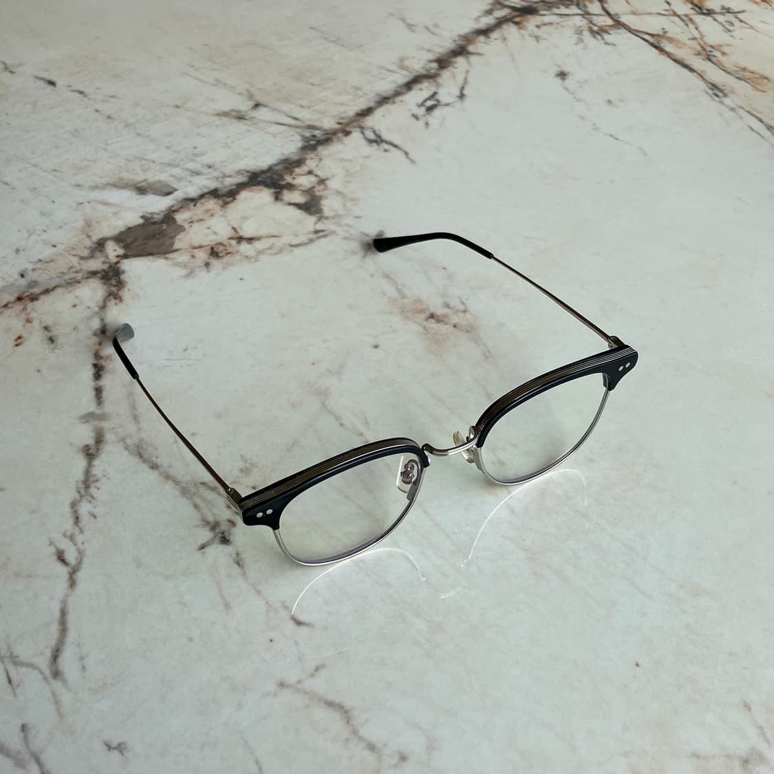 젠틀몬스터 알리오 01 상품이미지3