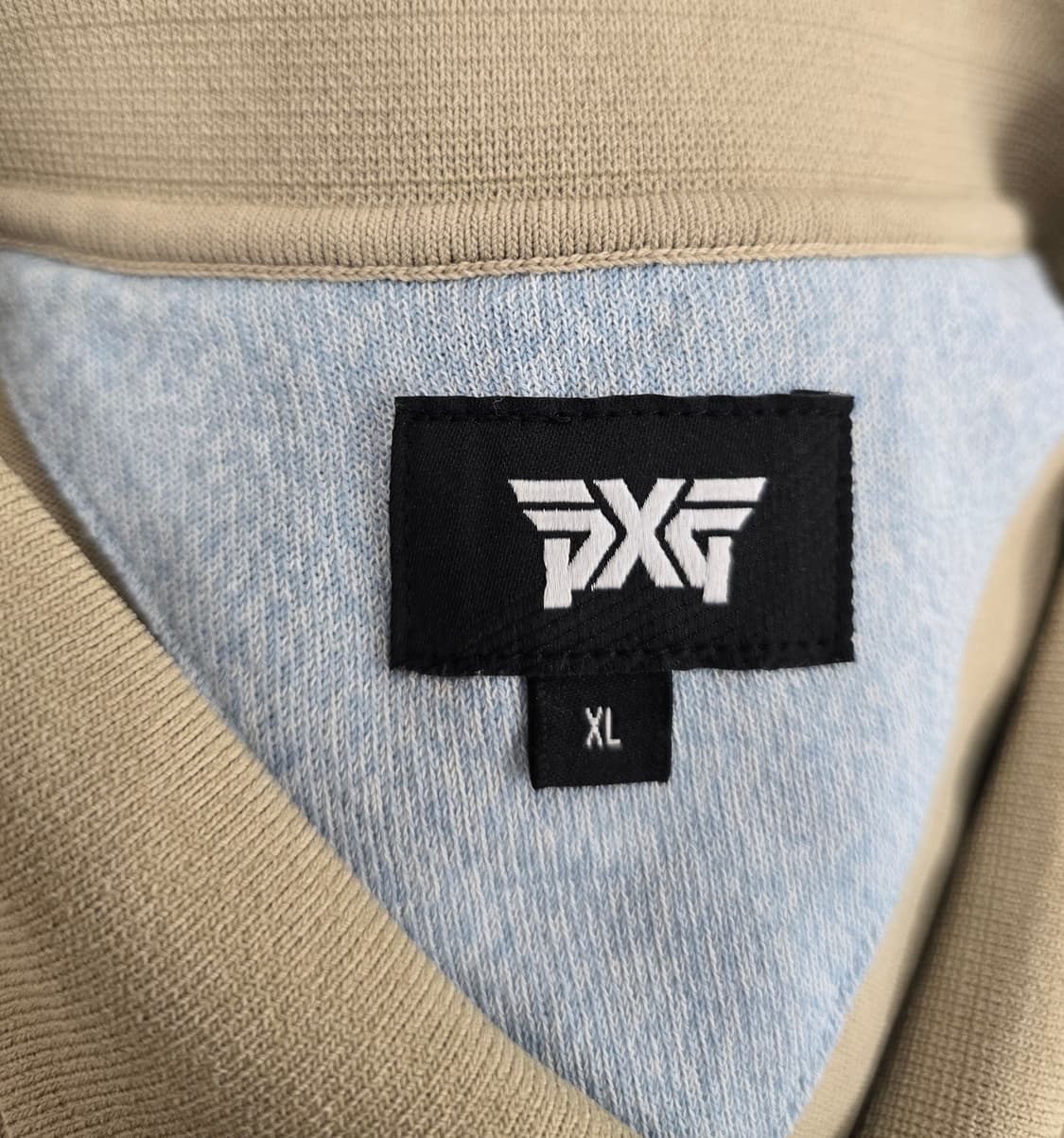 [정품]PXG 남성 골프웨어 카라반팔 스웨터.
싸이즈 100~105 상품이미지4