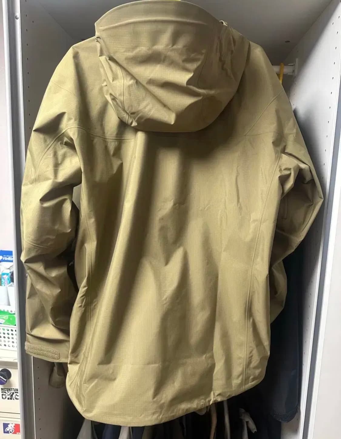 아크테릭스 알파 LT 남성용 (Gen 2.2)팝니다 사이즈M 상품이미지2