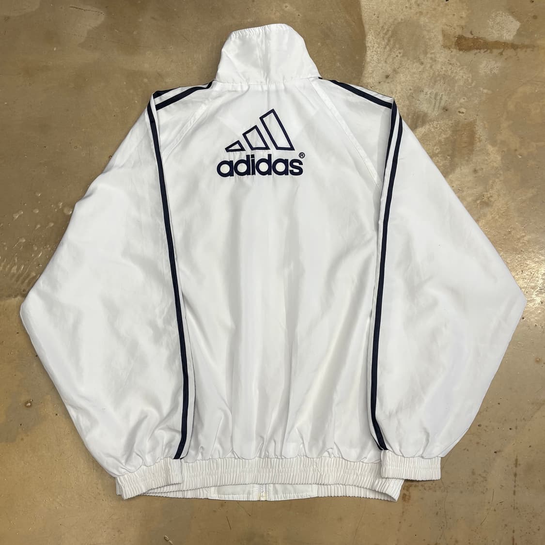 L 아디다스 블랙 삼선 화이트 바람막이 상품이미지3