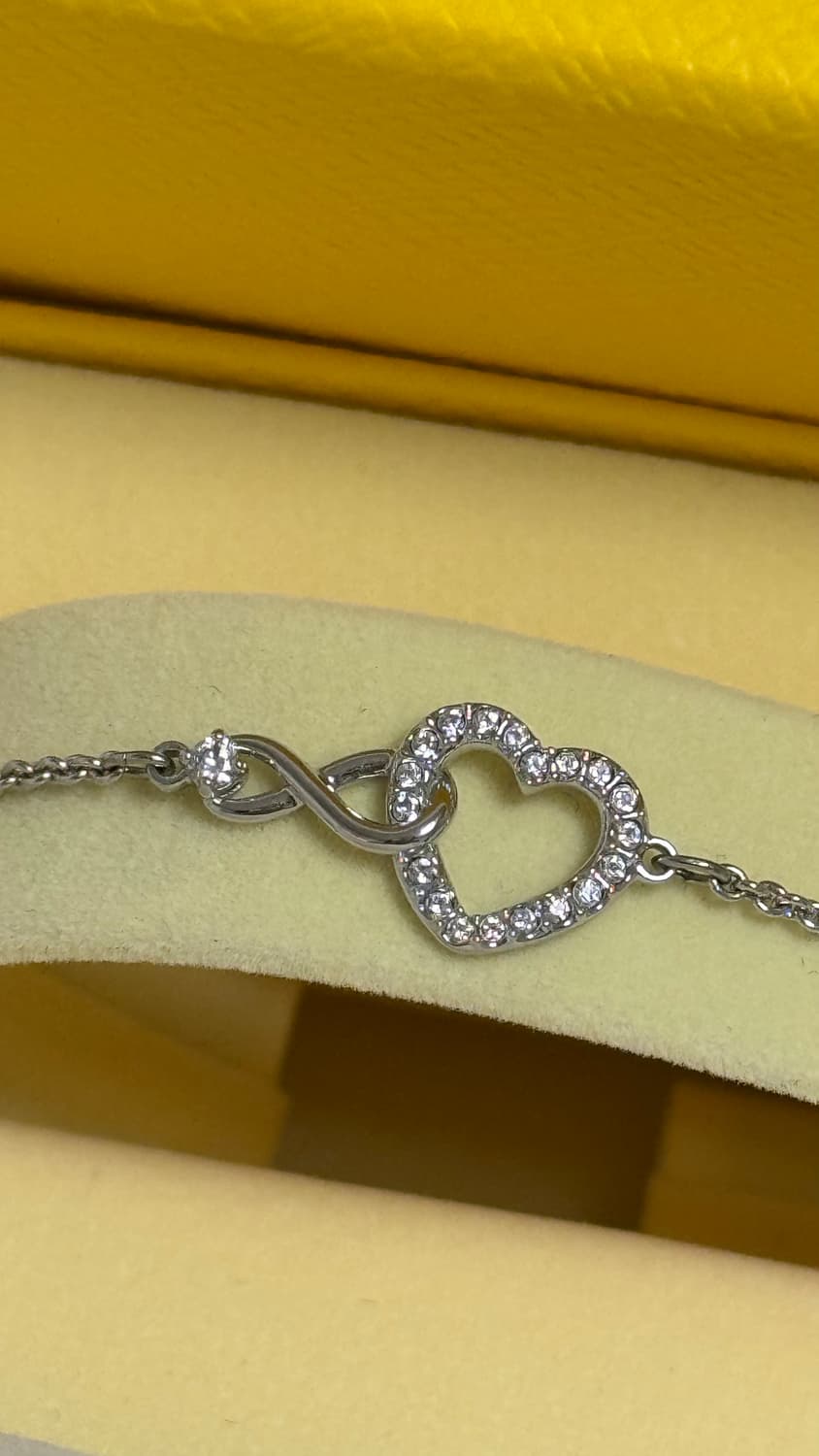 스와로브스키 인피니티 하트 팔찌  상품이미지2