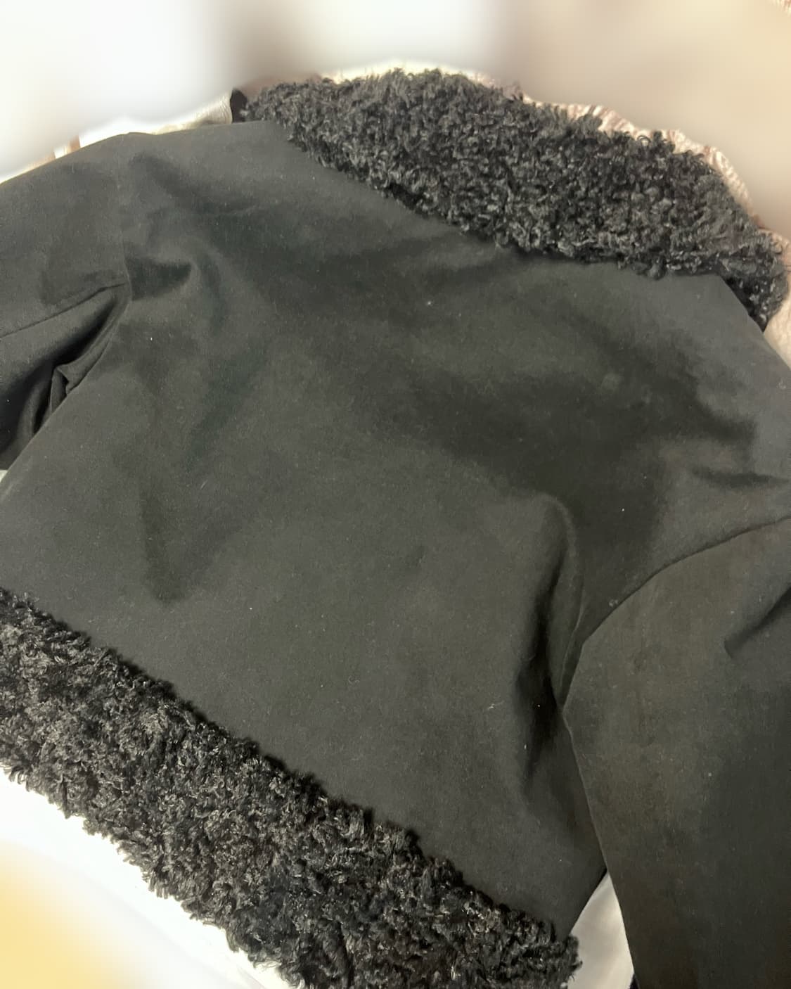 허그유어스킨 시어링 퍼 자켓 블랙 상품이미지4