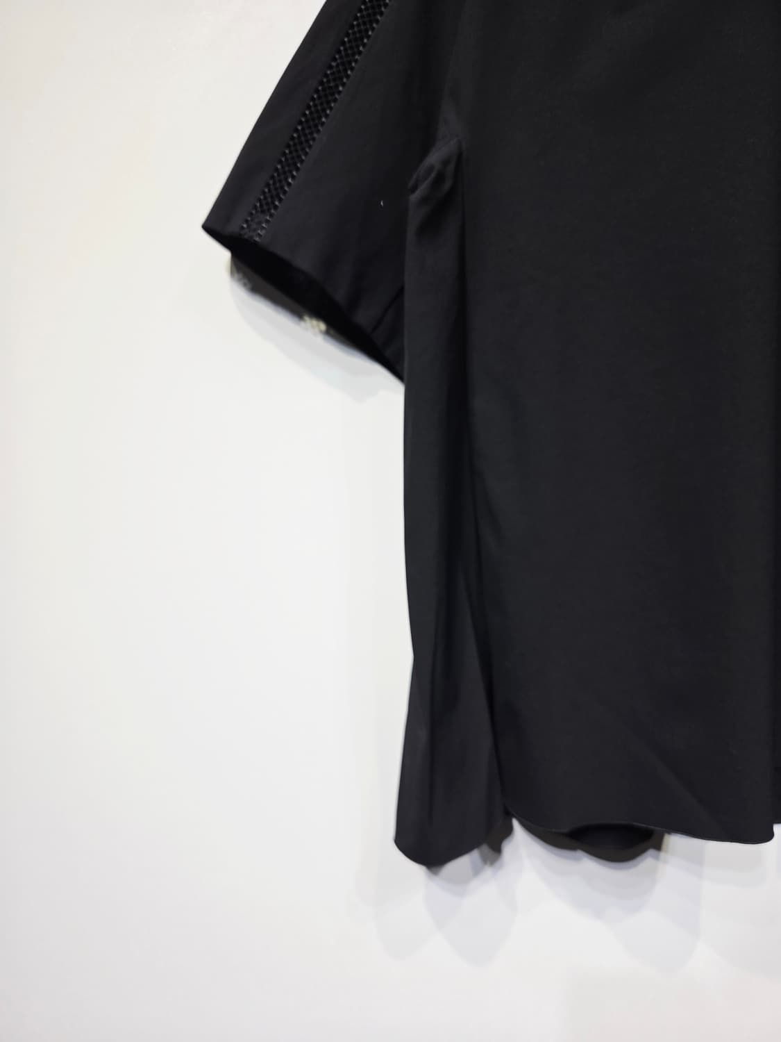 KUHO 구호 메쉬 포인트 코튼 혼방 블라우스 상품이미지4