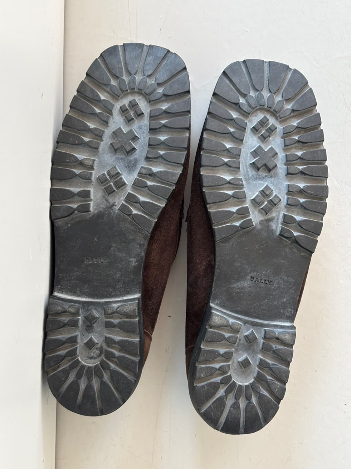 Bally Suede Loafer 상품이미지8