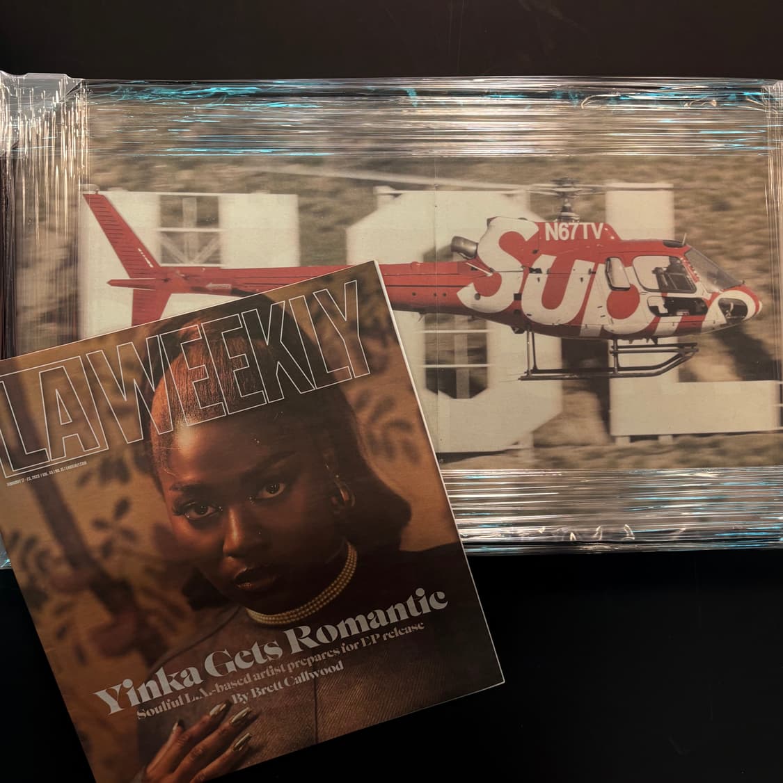 슈프림 헐리우드 스토어 프로모 포스터 정품 (액자포함) Supreme 상품이미지2