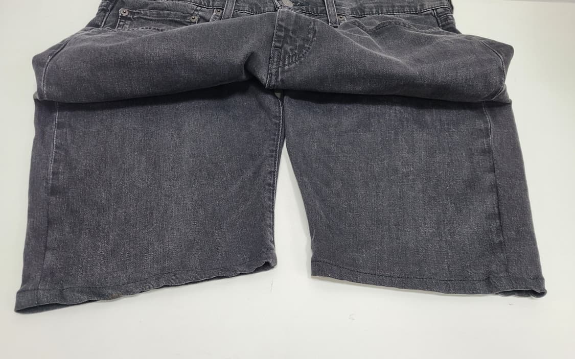 LEVI'S 21SS 리바이스 502 데님 버뮤다 반바지 / 남 36  상품이미지4