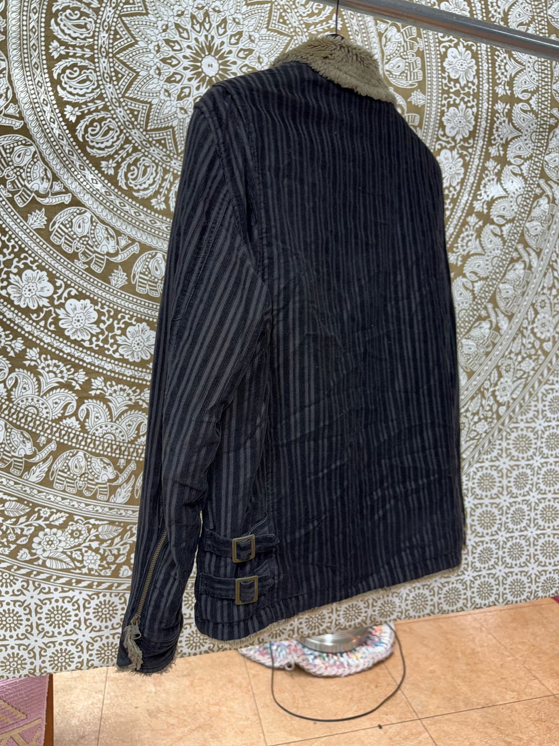 리바이스 골덴 스트라이프 사선지퍼 양털 쉐르파 자켓  상품이미지9