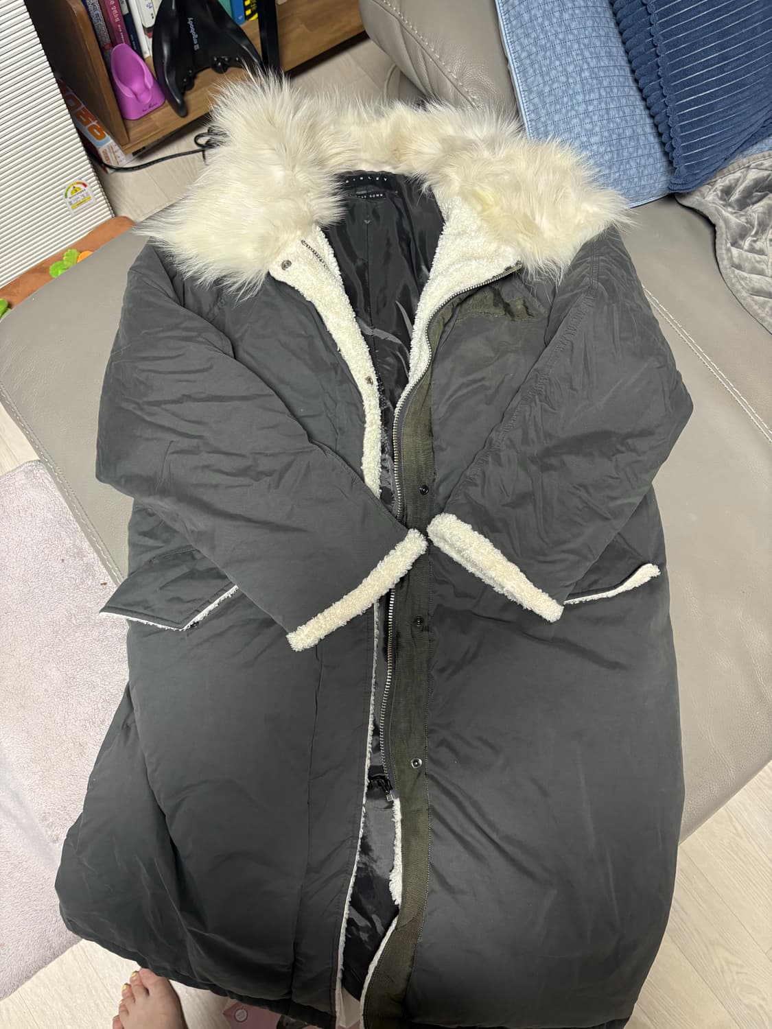 시슬리 구스다운 롱 야상 상품이미지1