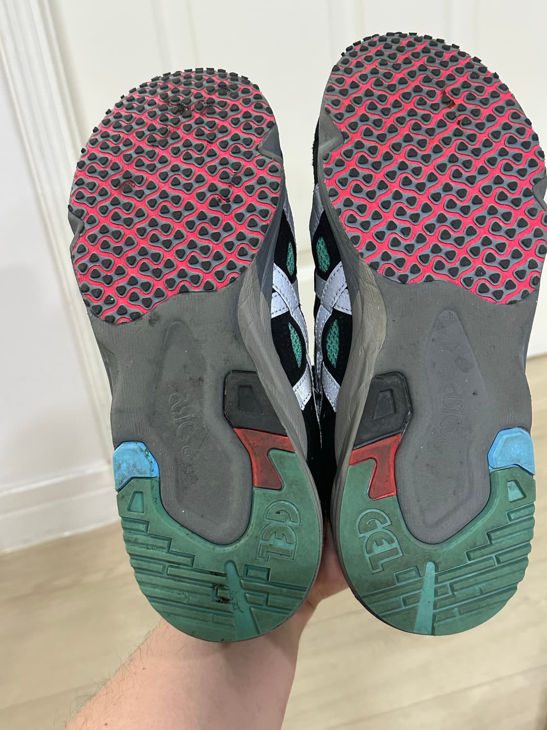 아식스 x 비비안  asics vivian westwood 상품이미지6