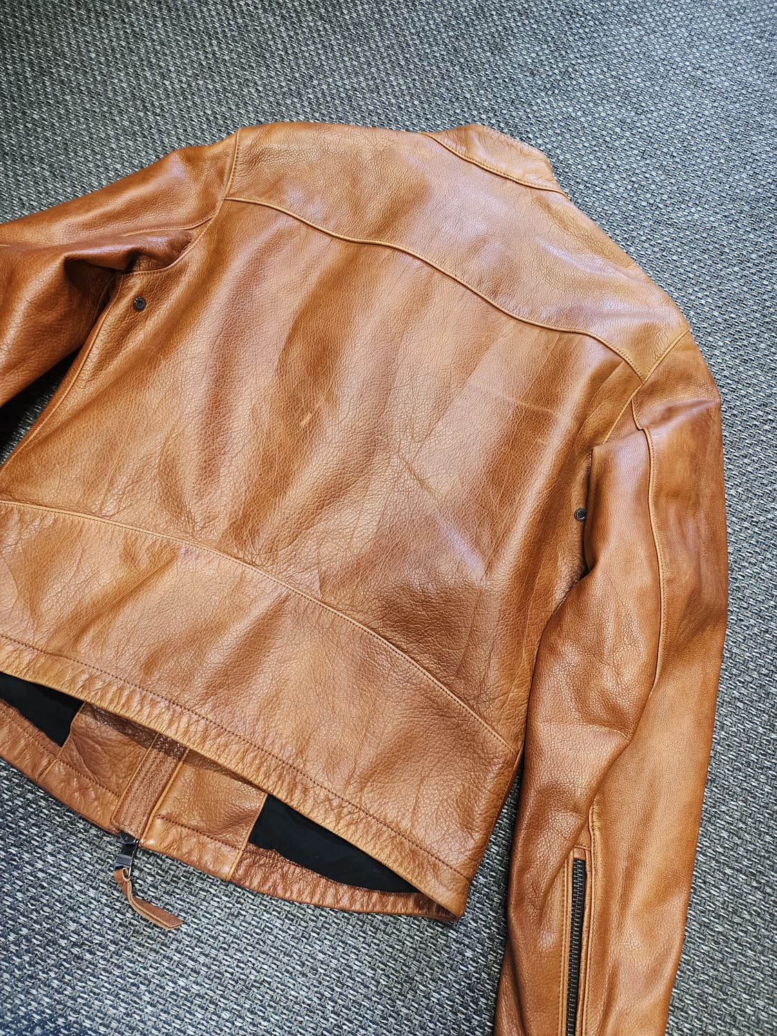 바나나리퍼블릭 가죽 싱글 바이커 자켓   M.L  상품이미지8