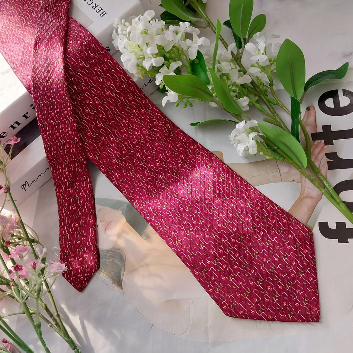 발망 실크 미니 플로럴 지오메트릭 넥타이 9.9cm A+등급 K1602
 상품이미지3