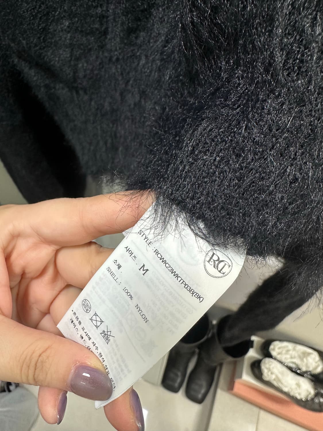 렉토 여성 블랙 크롭 니트 상품이미지5