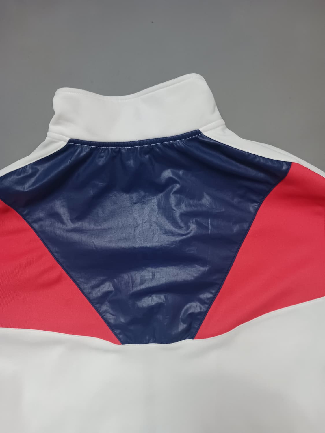 [100] 데상트 화이트 배색 트랙 자켓 상품이미지7