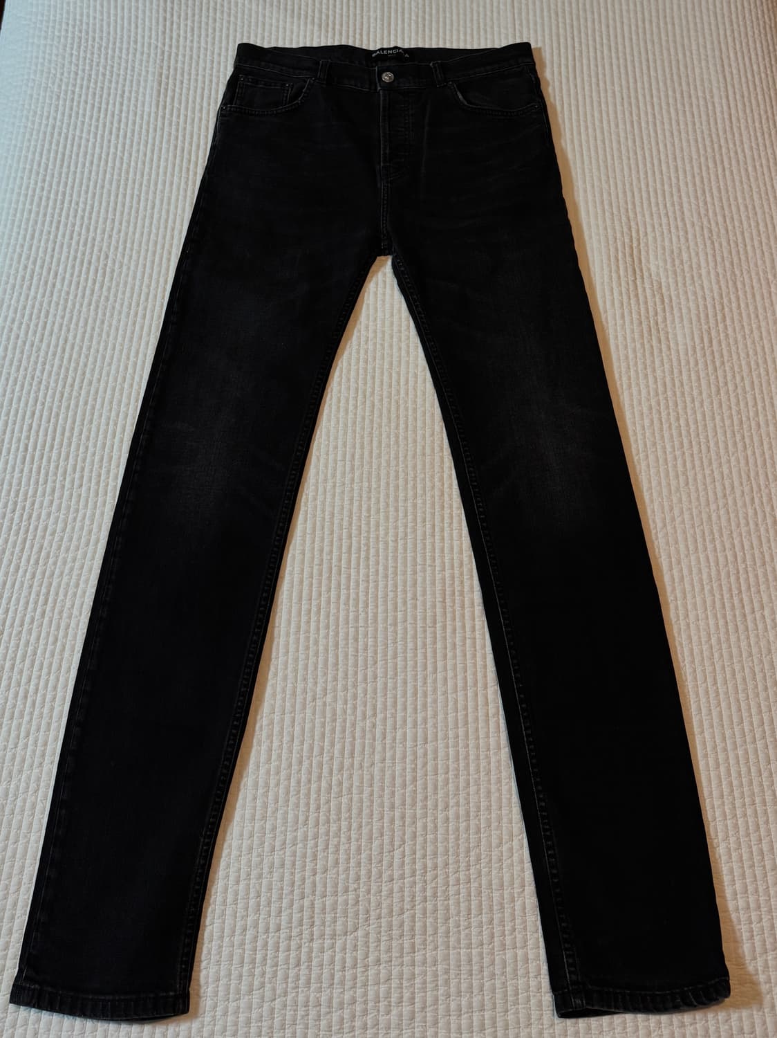 balenciaga archetype 17fw damage jean 상품이미지1