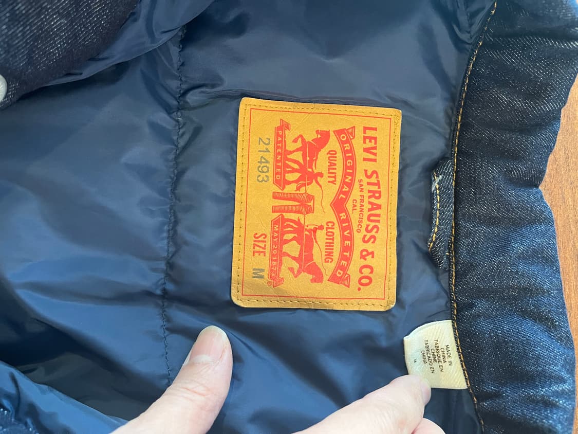 리바이스 구스다운 데님 트러커 상품이미지3